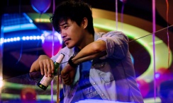 久久亚洲综合网