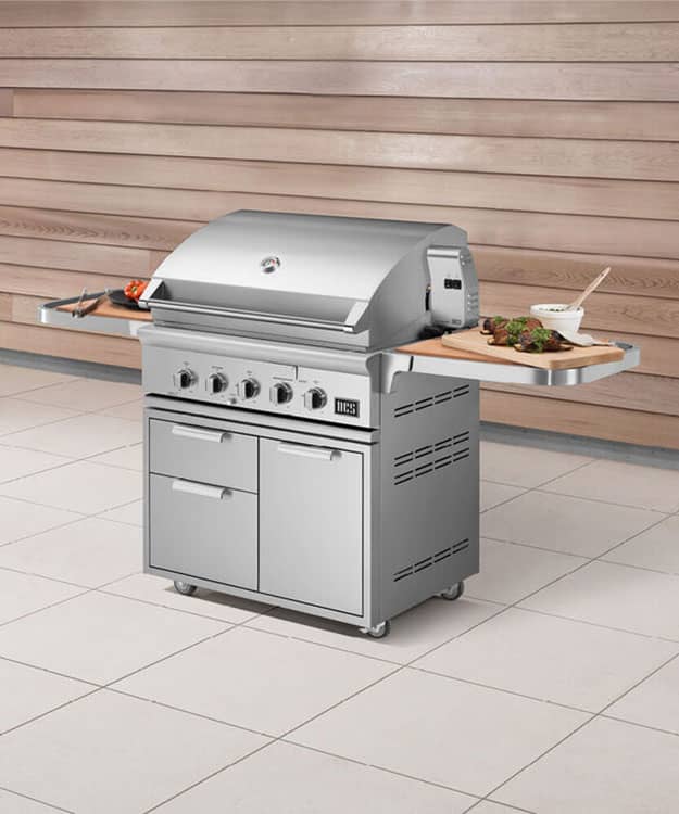DCS-Built-In-Grill-BH1-36R-L-Angle-View-With-Cart-And-Food.jpg