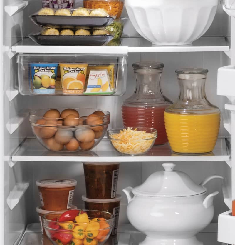 GE-Refrigerator-GTS18HYNRFS-Filled-Shelves.jpg