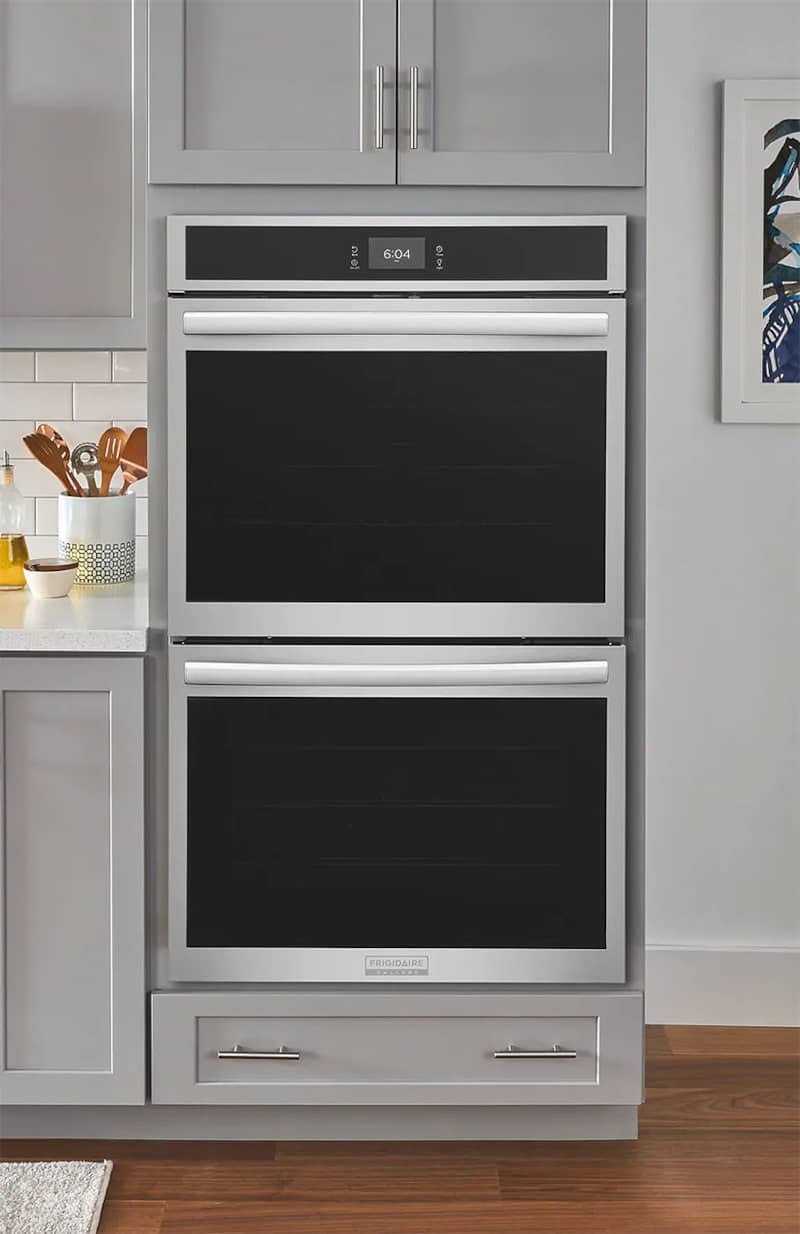 frigidaire-stainless-double-oven-GCWD3067AF-front-view-installed.jpg